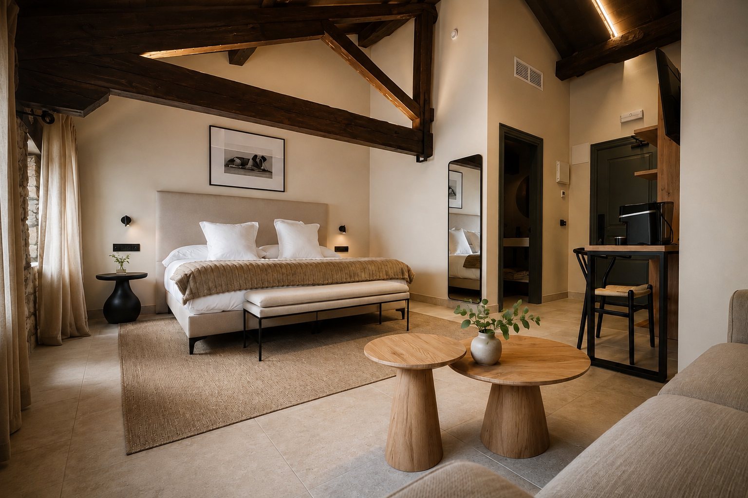 Suite Familiar · Salón con sofá y cama